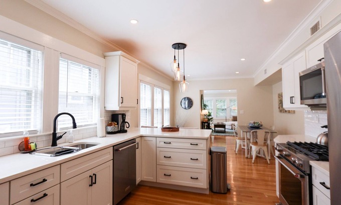 Dorchester Apartamento | Savin Hill 2BR Renovated Gem