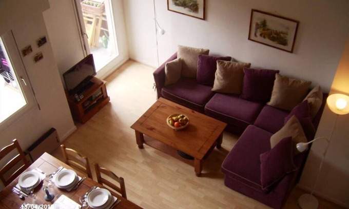 Brides-les-Bains Apartamento | SABOYA. ESQUIAR en MERIBEL en 2005. DUPLEX* * * * ESTRELLAR. 3 cuartos). 70m2. 1/6 PERSONAS
