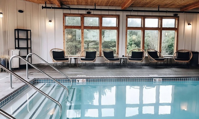 Long Beach Hotel | Savor Ocean Views! Two Pet-friendly Units, Free Parking, Indoor Swimming Pool!
