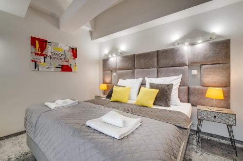 Katowice Apartamento | SAVOY Mariacka Apartments