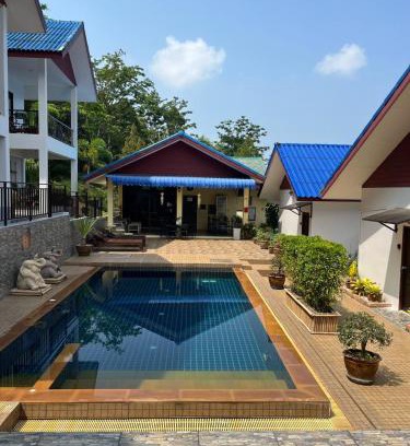 Thai Mueang Casa | Sawasdee Home Stay Resort & Pool