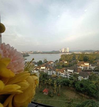 Cyberjaya Apartamento | Sawtelle Cyberjaya Lakeview Haven