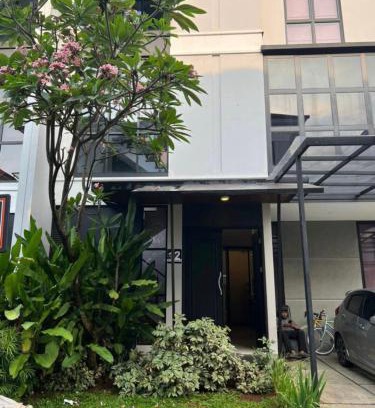 Jakarta Casa | SAY Home - Cozy 3BR Home in South Jakarta
