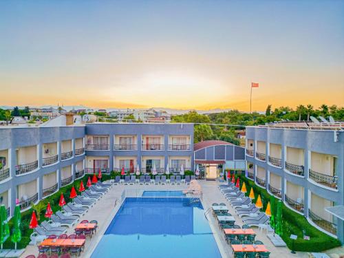 Side Hotel | Sayanora Hotel