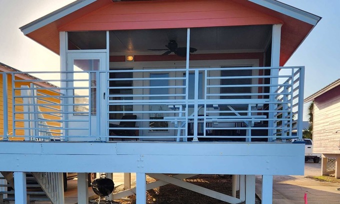 Cape San Blas Cabaña | Scallop Cove #2 - Scalloping Sunrise - Bayfront, 3 Min Walk to Gulf, Pet Friendly, No Min Nights.