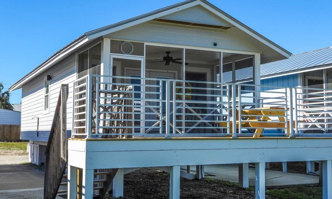 Cape San Blas Cabaña | Holey Mackerel - Bayfront Cottage en Cape San Blas