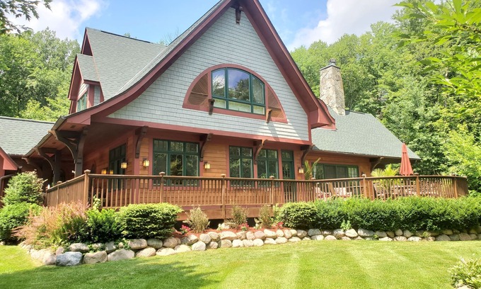 Scandia Casa | Scandia Forest Lodge - Near State Parks, Stillwater, and Taylors Falls