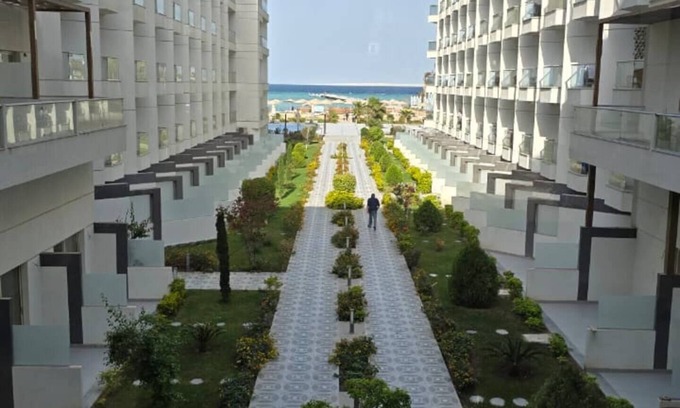 Corniche Road-Dahar Chalet De Esquí | Scandic resort chalet “ sea view”