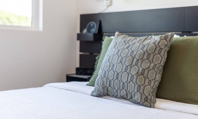 North Hollywood Apartamento | Scandinavian-Style 1BR Apartment BUILT 2024 (p83)