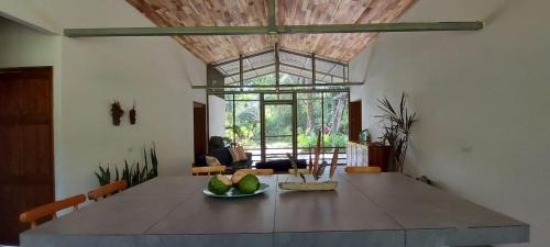 Carate Casa | Scarlet House