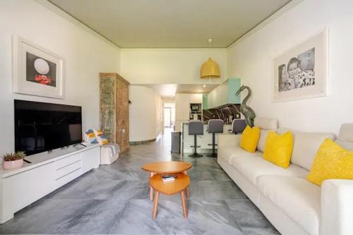 Quinta do Lago Apartamento | Scarlet's Place - 1 bed Victory Village Quinta Do Lago - beach, nature, lakes