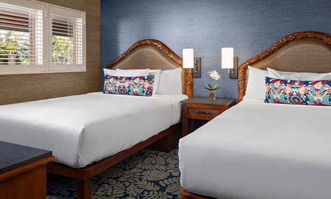 Crown Point Hotel | Scenic Bayfront Queen Room | Catamaran Hotel Experience | 2 units