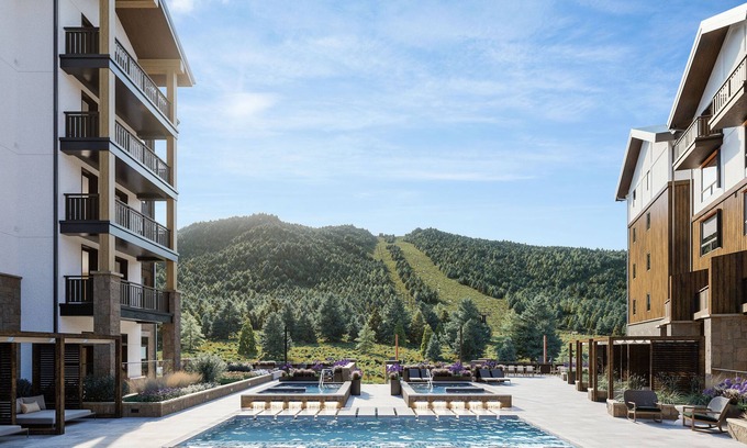 River Run Apartamento | Scenic King Room w/Balcony, Views & Ski Access