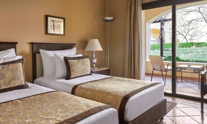 El Quseir Complejo | Scenic Sea Views | Waterpark, Spa, Tennis Courts & Family-Friendly Fun
