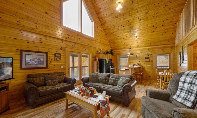 Sevierville Cabina | Scenic Smokies Cabin Getaway