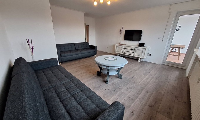 Guetersloh Apartamento | Schöne 2-zimmer-wohnung mit Balkon in Gütersloh für bis zu 5 Personen