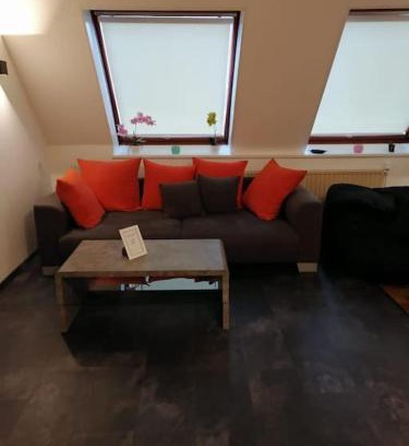Bokel Apartamento | Schöne 80qm Wohnung für bis zu 4 Gäste. FEWO Patti