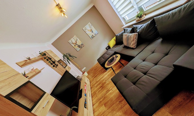 Idar-Oberstein Apartamento | Schöne Ferienwohnung in Idar-oberstein mit Parkplatz - Wlan - Netflix