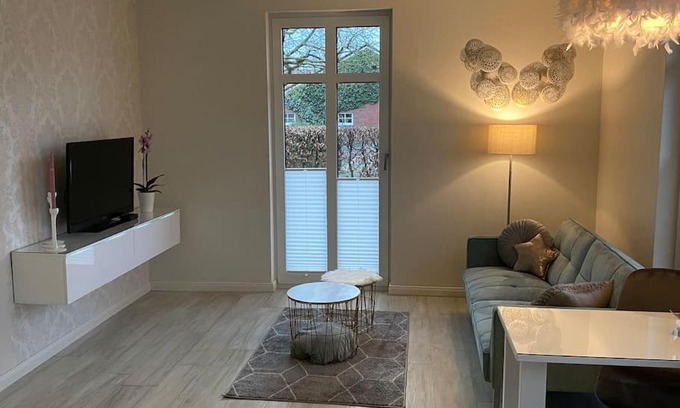 Ahaus Apartamento | Schöne Ferienwohnung im Ergeschoss mit Terrasse