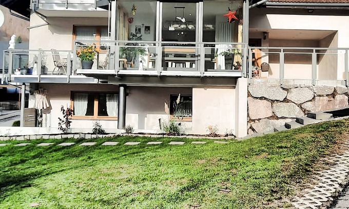 Brandenberg-Fahl Condominio | Schöne, Gemütliche und Komfortable Ferienwohnung am Waldrand , Bikers Welcome !!