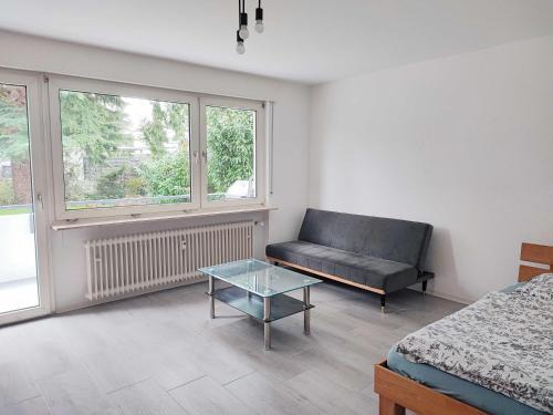 Bretzenheim Apartamento | Schöne Wohnung 90 Uni Nah Mainz