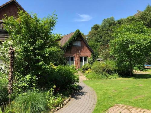 Osnabrueck Apartamento | Schöne Wohnung In Widukindland Mit Grill, Garten Und Terrasse