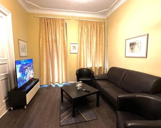 Neukoelln Apartamento | Schönes großes Apartment im Zentrum Berlins