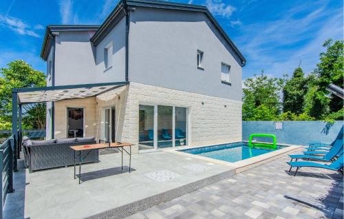 Vir Casa | Schönes Haus In Vir - Cda400
