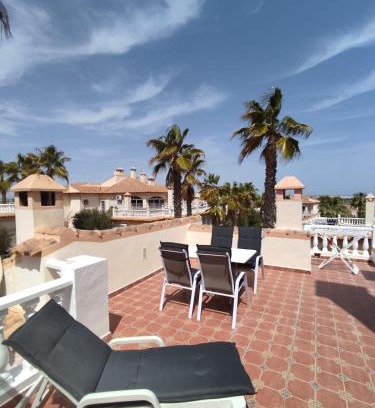 Los Altos Apartamento | Schönes ruhiges Rooftop Apartment mit großer Dachterrasse