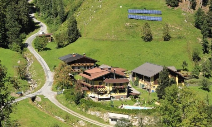 Eben im Pongau Otro | Schattaugut: Apartment with Mountain View