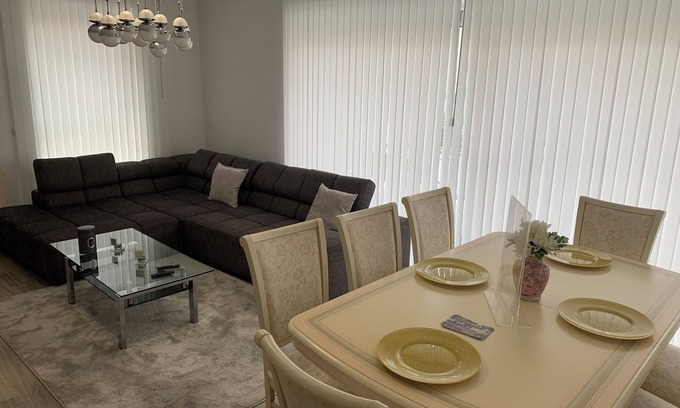 Wesel Apartamento | Schickes Appartement auf 75 qm nur für Sie