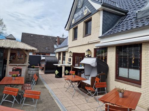Buttel Otro | Schlaffass auf Stellplatz am Elbkrug 2 0