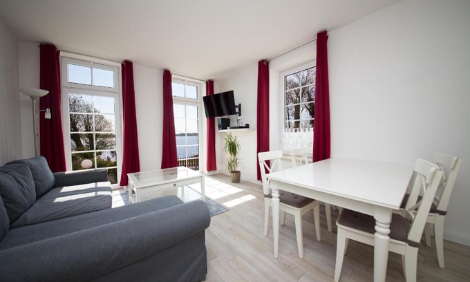 Rabenkirchen-Faulueck Apartamento | Schleiblick App 8
