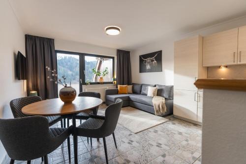 Scheuern Apartamento | Schlossblick Schwarzwaldpanorama