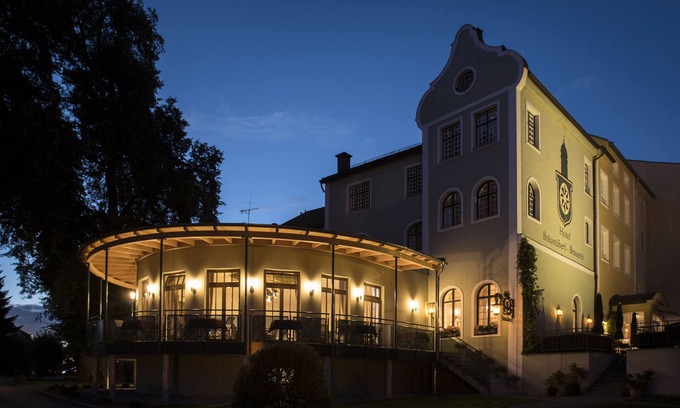 Dachau District Hotel | Schlossgut Odelzhausen