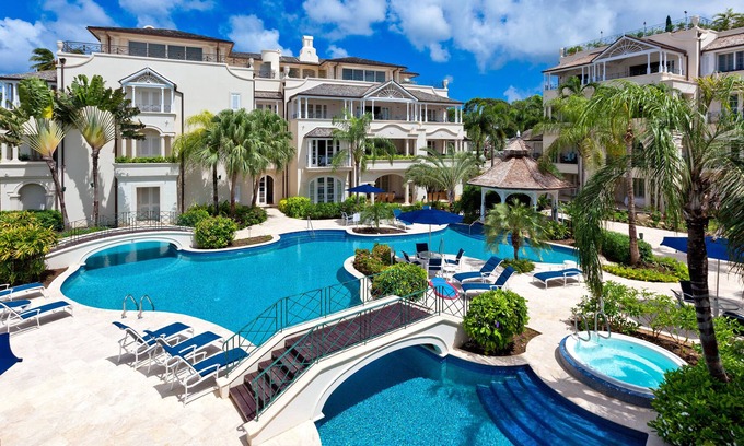 Schooner Bay Apartamento | Schooner Bay 207 in St Peter by Personal Villas - Elegant Beachfront Apartment w