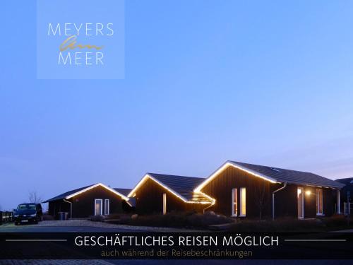 Zierow Casa | Schwarzes Holzferienhaus mit Sauna in Zierow - SONNENECK - 500m zum Ostsee-Strand, 4 - 6 Personen