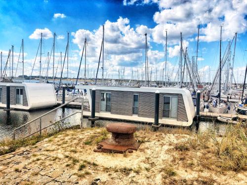 Grossenbrode Alquiler De Eote | Schwimmendes Ferienhaus Heimathafen