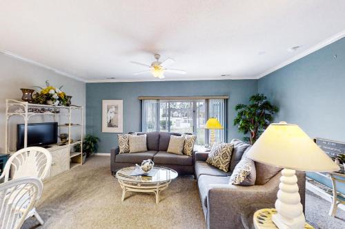 Little River Apartamento | Scotch Broom E-104