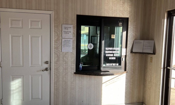 East Downtown Houston Hotel | Scott Inn Suites - Downtown Houston