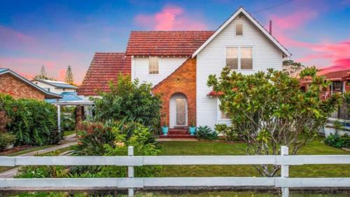 Scotts Head Casa | Scotts Cottage