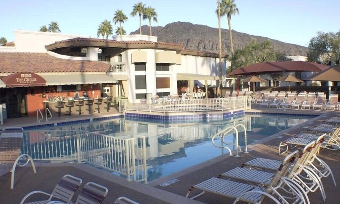 Arcadia Apartamento | Scottsdale Camelback Resort Peaceful Studio with Outdoor Pool