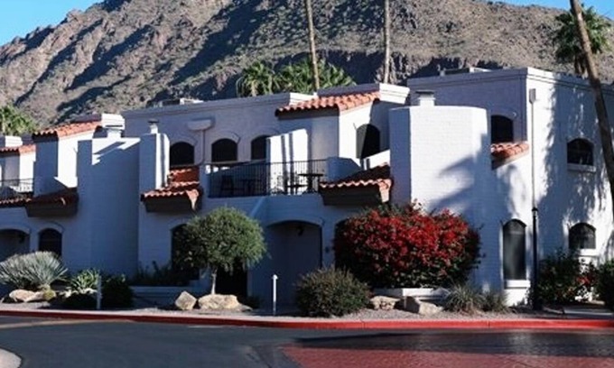 Scottsdale Complejo | SCOTTSDALE CAMELBACK RESORT 2 bedroom Fri/Sat weeks