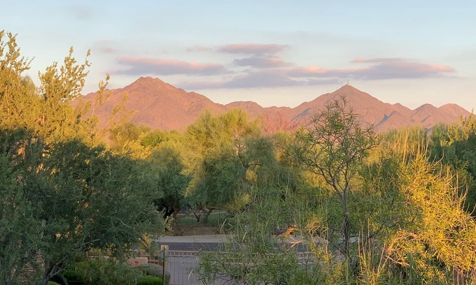 North Scottsdale Condominio | Condominio de lujo en la ubicación principal
