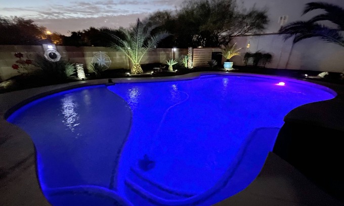 South Scottsdale Casa | Scottsdale Desert Oasis con una piscina!