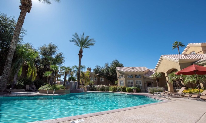 Paradise Valley Village Condominio | Próximamente Scottsdale Gem III recientemente amueblado Condo de 1 dormitorio en Bella Terra