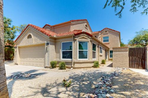 Cholla Vista Casa | Scottsdale Retreat