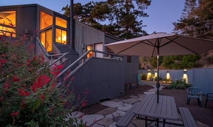 Sea Ranch Casa | Sculpture Point 2 Bedroom Home by RedAwning