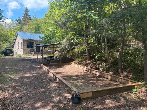 Yzeron Chalet De Esquí | Se Ressourcer En Forêt