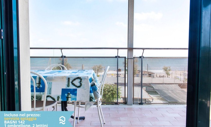 Senigallia Apartamento | SE001 - Senigallia, one bedroom apartment on the sea with beach